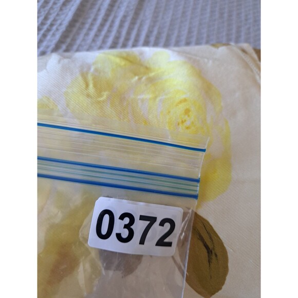 Banana Republic Yellow Floral 100% Silk Dress Spaghetti Straps Fit & Flare 8 - Picture 11 of 11